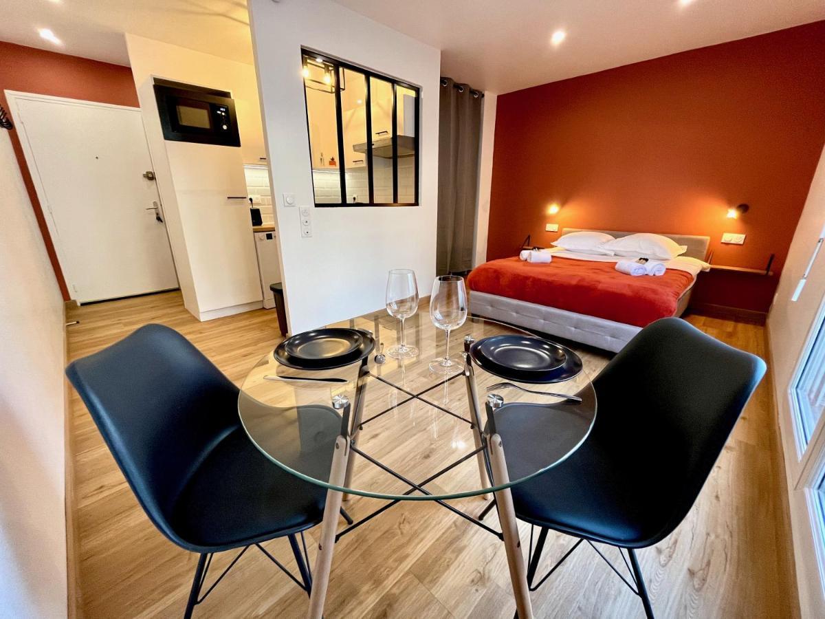 Studio Avec Grande Terrasse Et Parking Privatifs Caen Eksteriør billede